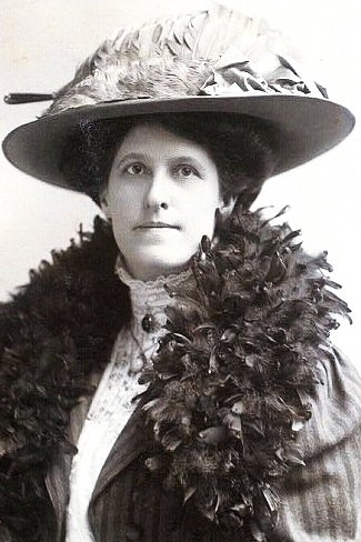 Louise Mackintosh image