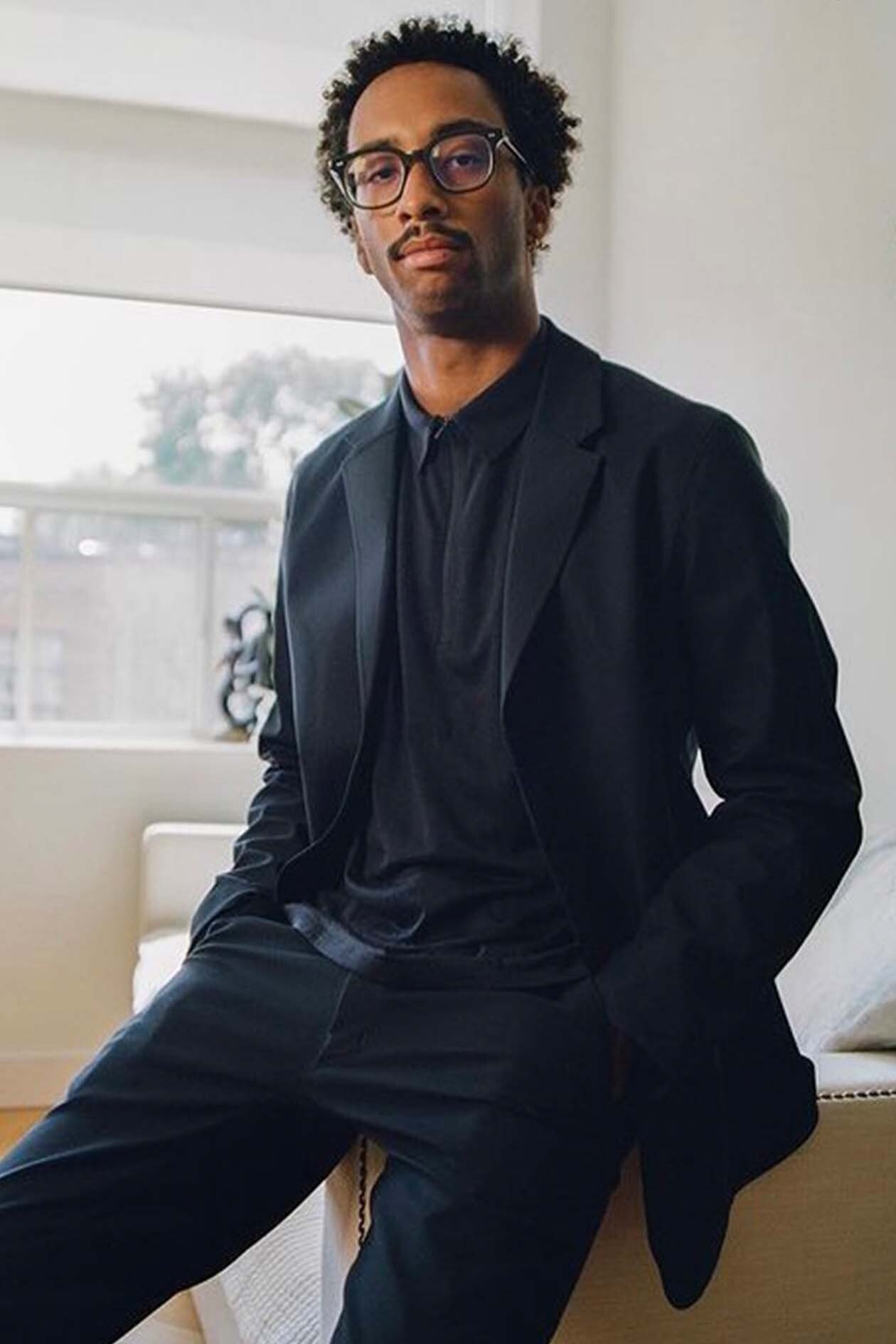 Joe Yates image