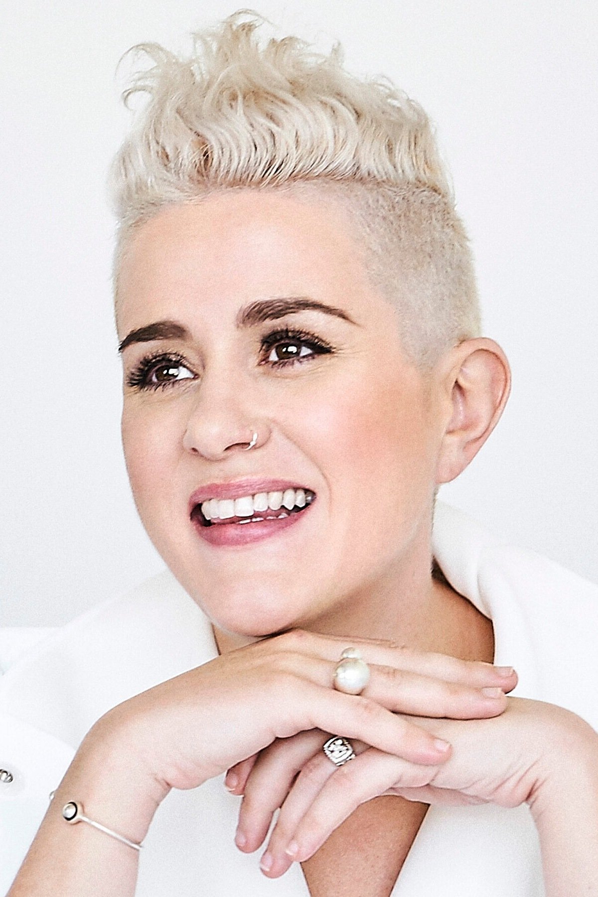 Katie Noonan image