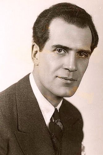 John Barclay image