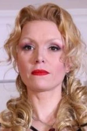 Gabrielle Holyday image