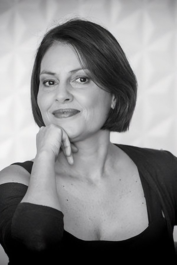 Stefania Fernandes image