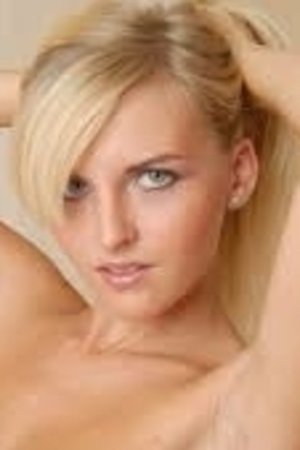 Anna Q image