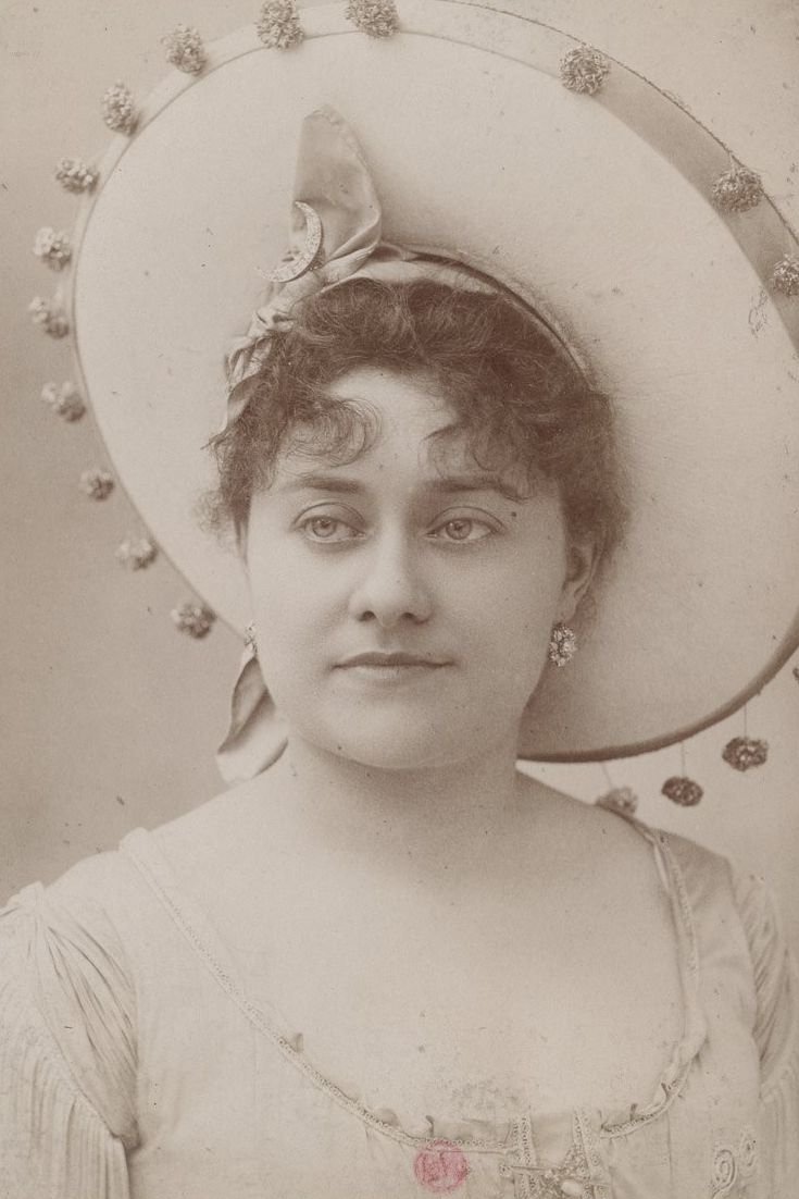 Marie Montbazon image