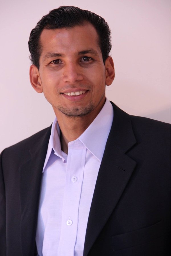 Tuan Oliveros image