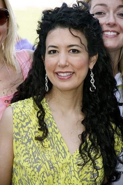 Lia Roldan image