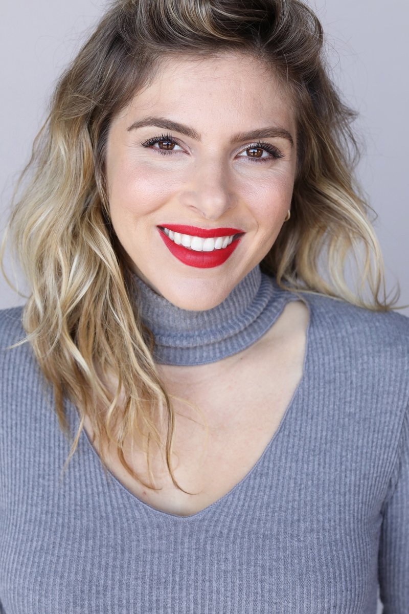 Alexa Kahn image