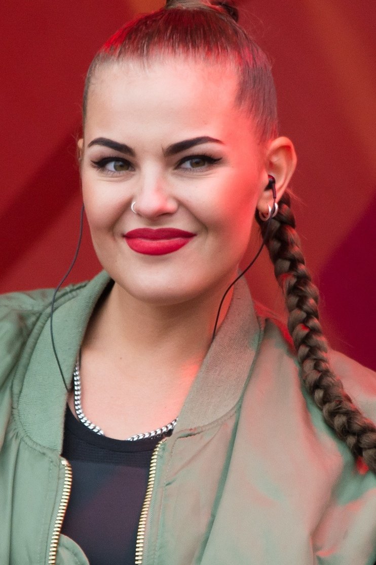 Sonya Tayurskaya image