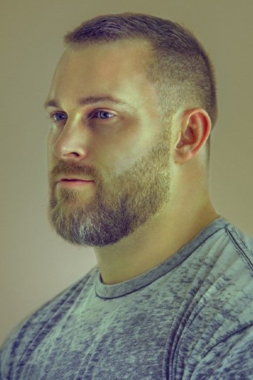 Chris Peckover image