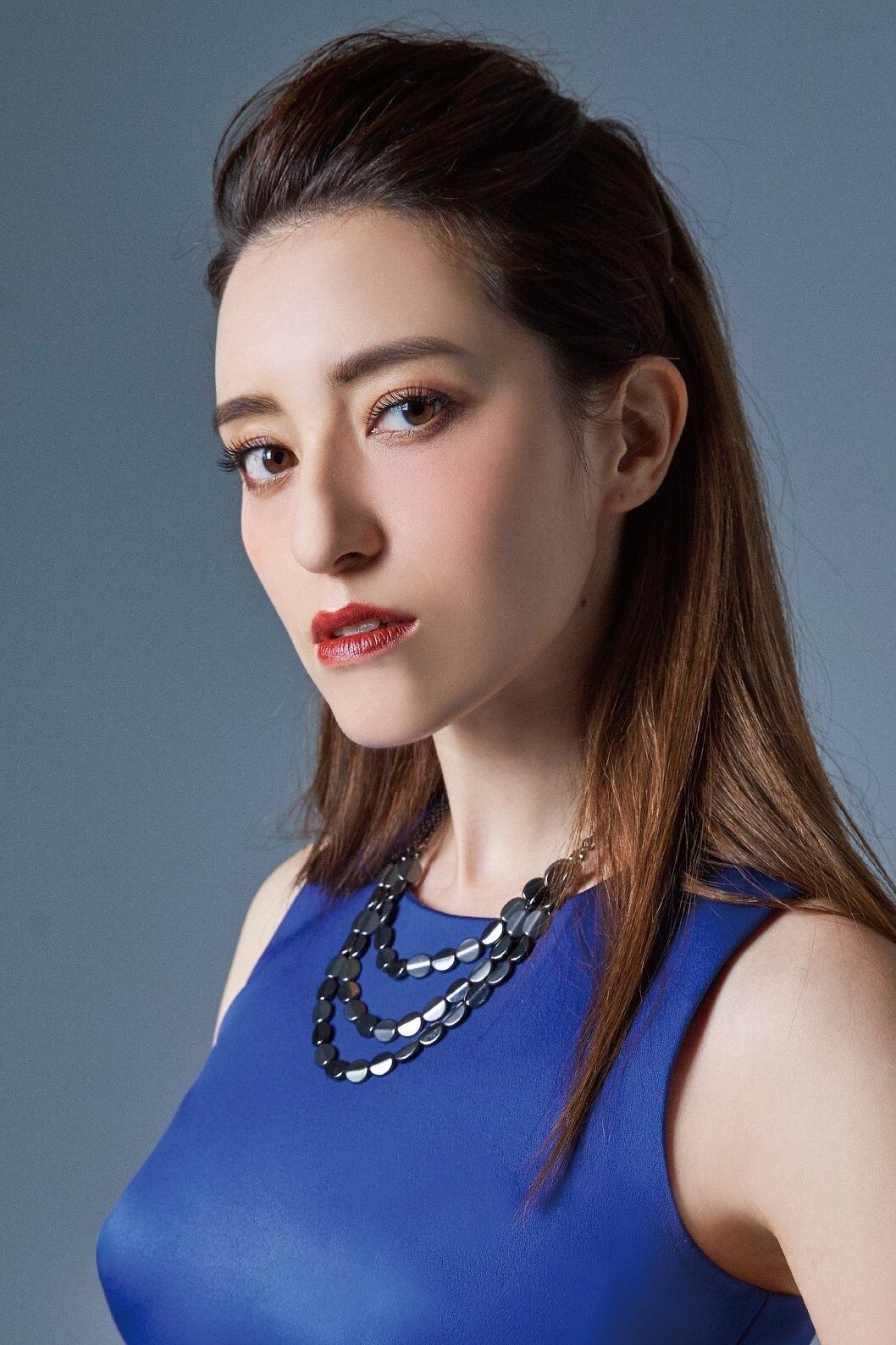 Lara Veronin image