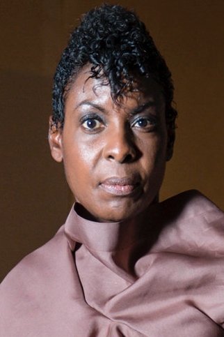 Helga Davis image
