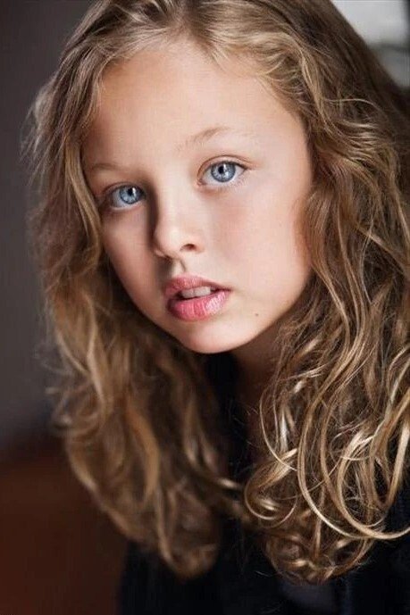 Emma Karwandy image