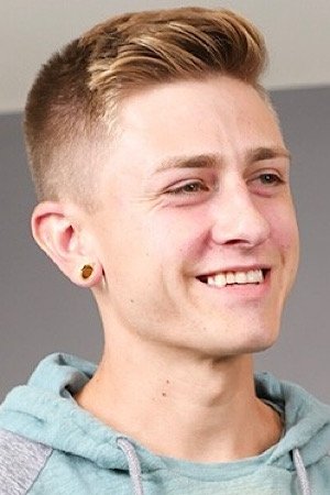 Landon Wells image
