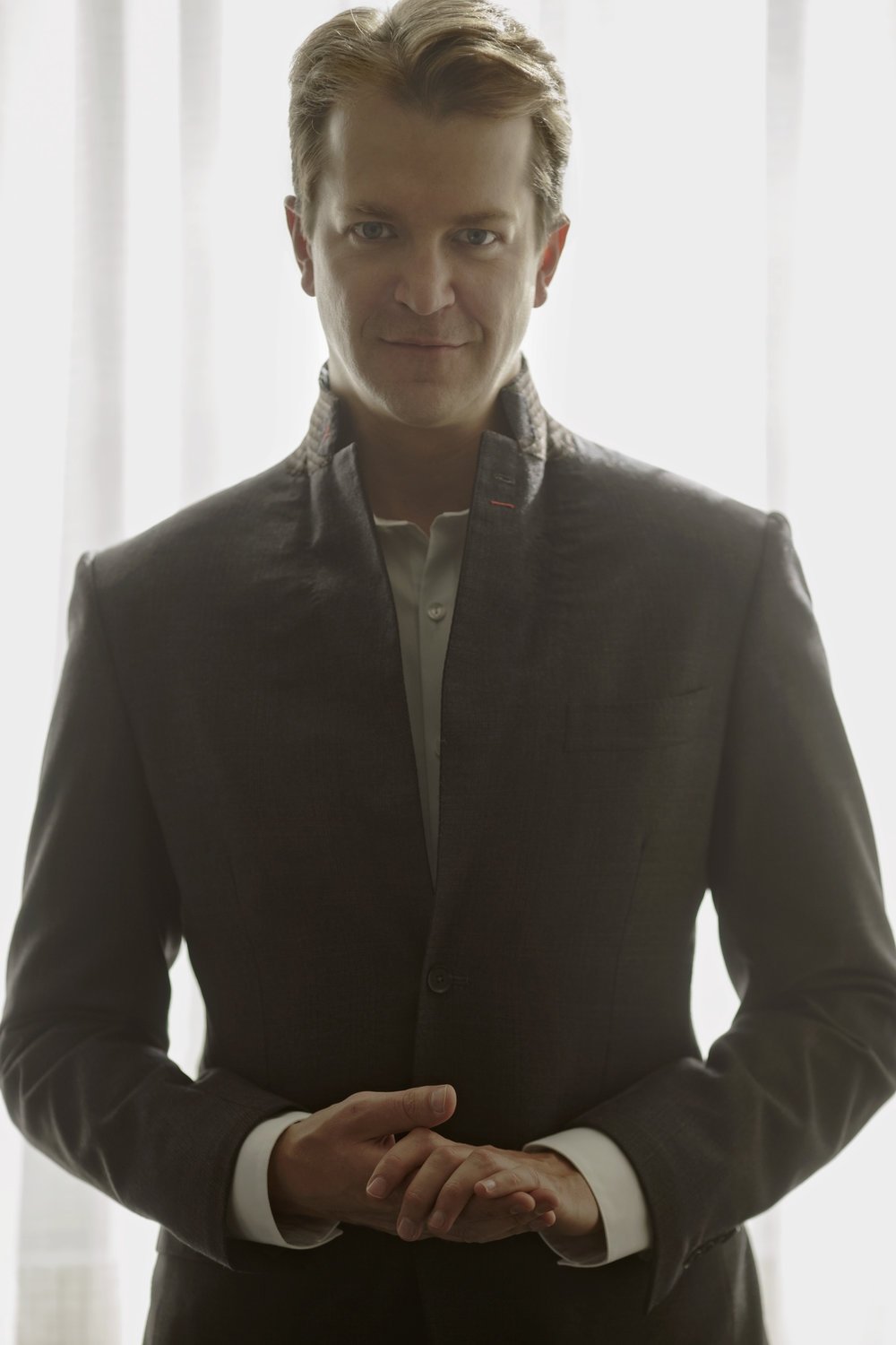 Daniel Okulitch image