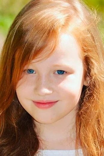 Yulia Zunikova image