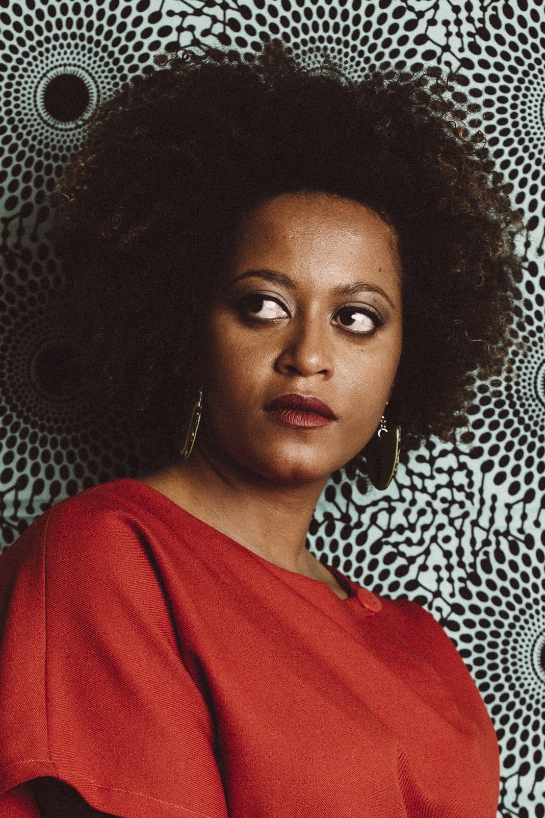 Sara Tavares image