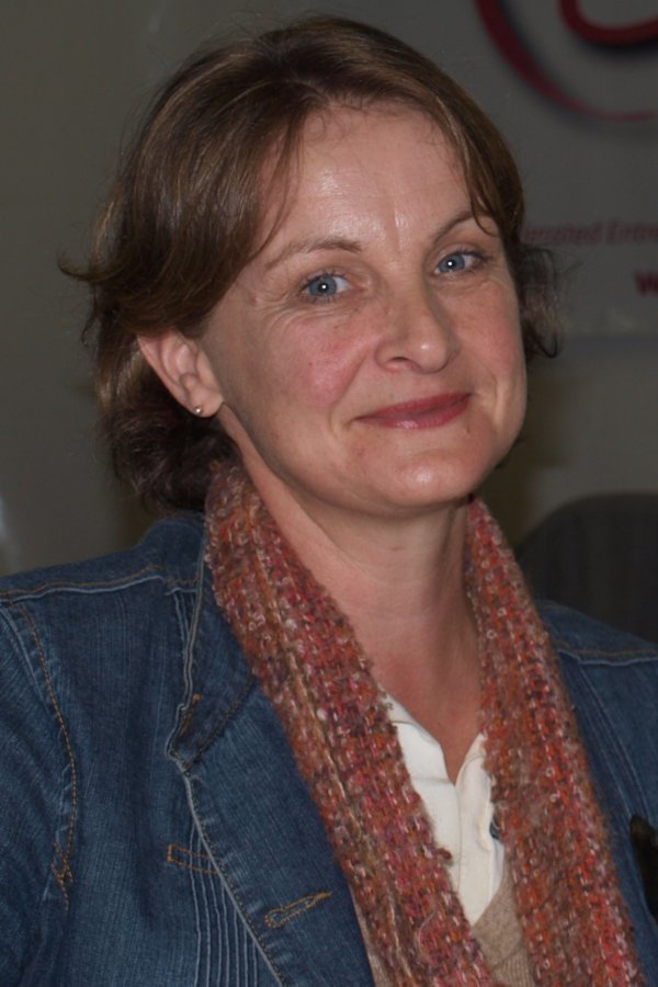 Carolyn Coates image