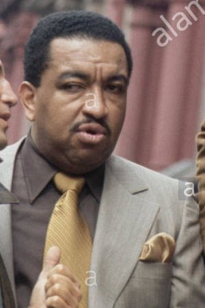 Jerry Leon image
