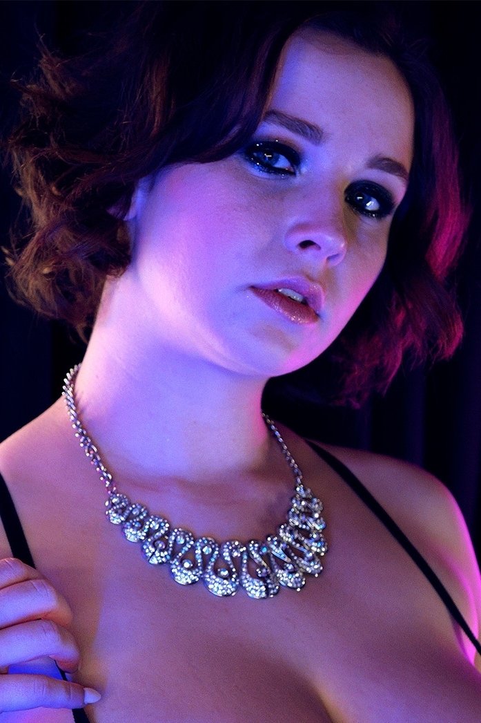 Anna Blaze image