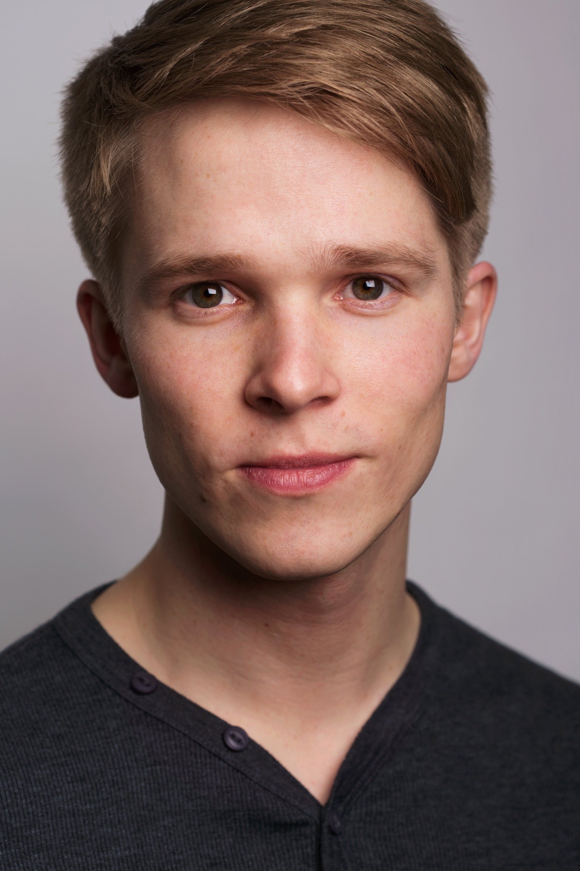 Luke Manning image