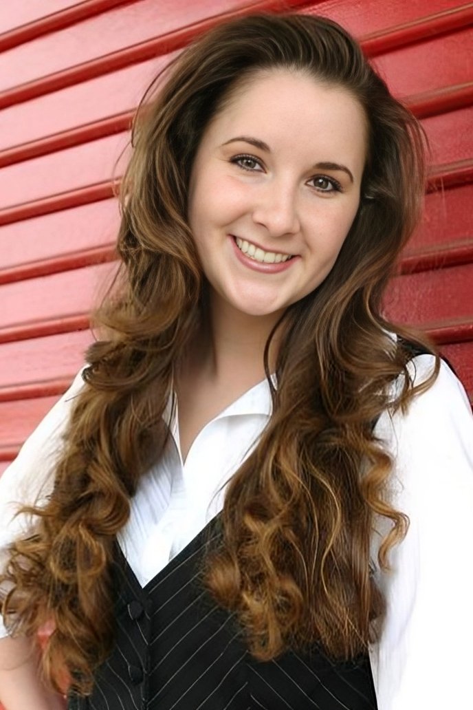 Emily Pierce image