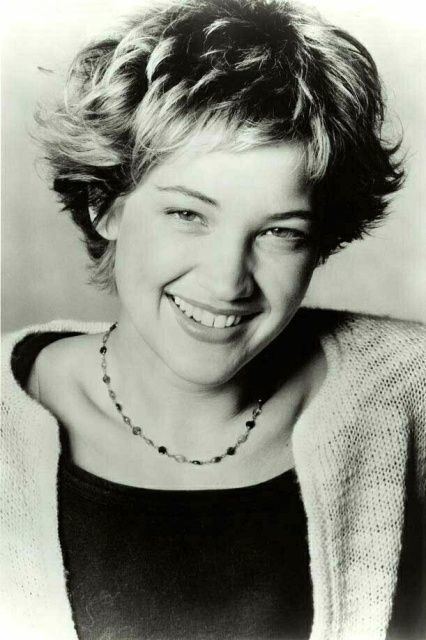Colleen Haskell image