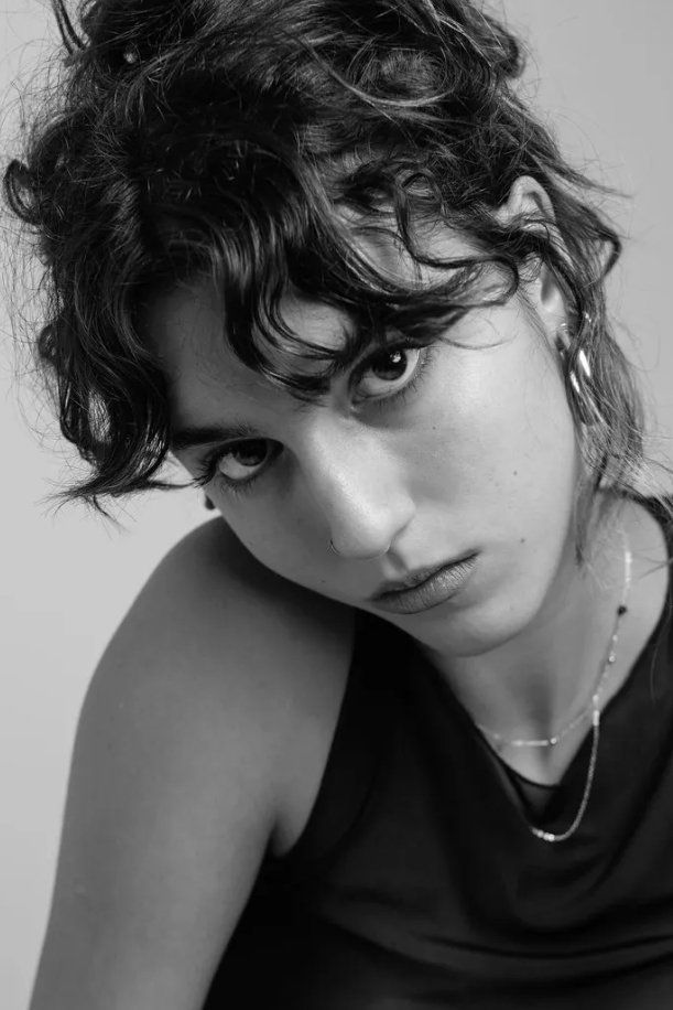 Flora Camolese image