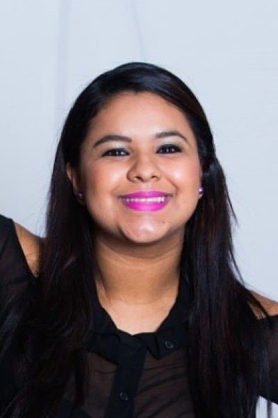 Nini De Leon image