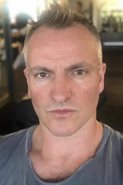 Joe Sumner image