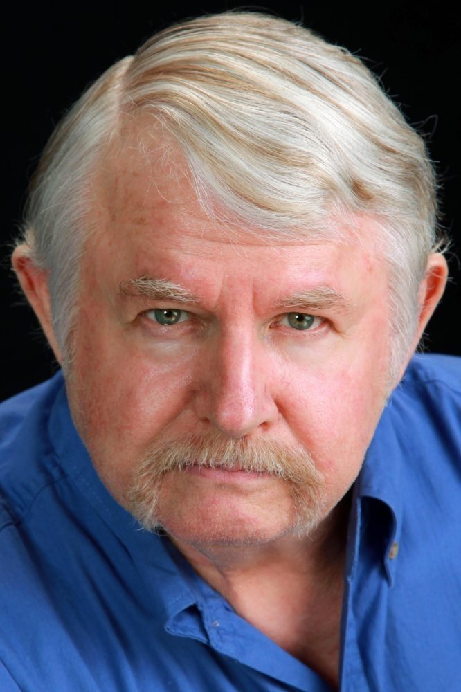 Dennis Hill image