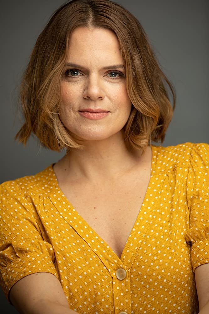 Amy Spanger image