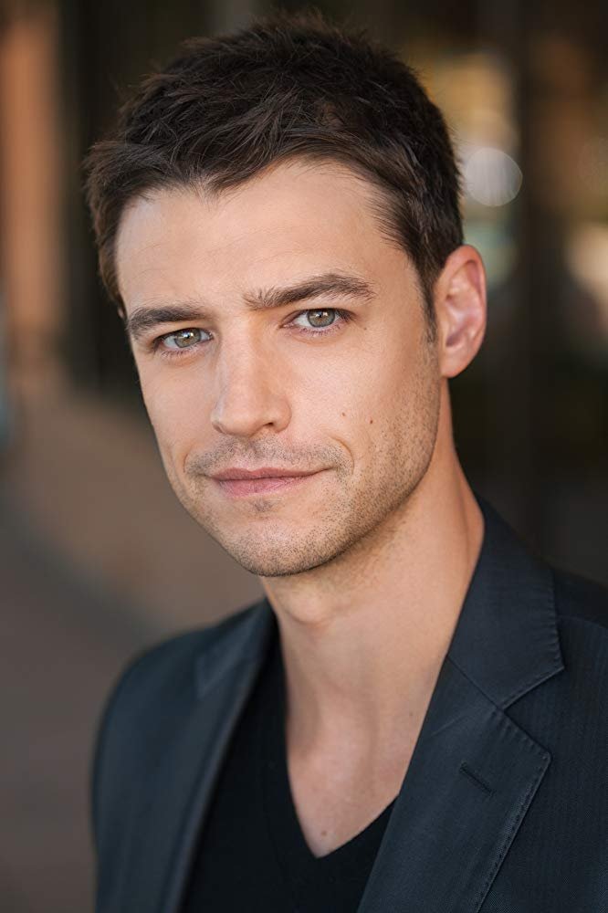 Joshua Snyder image