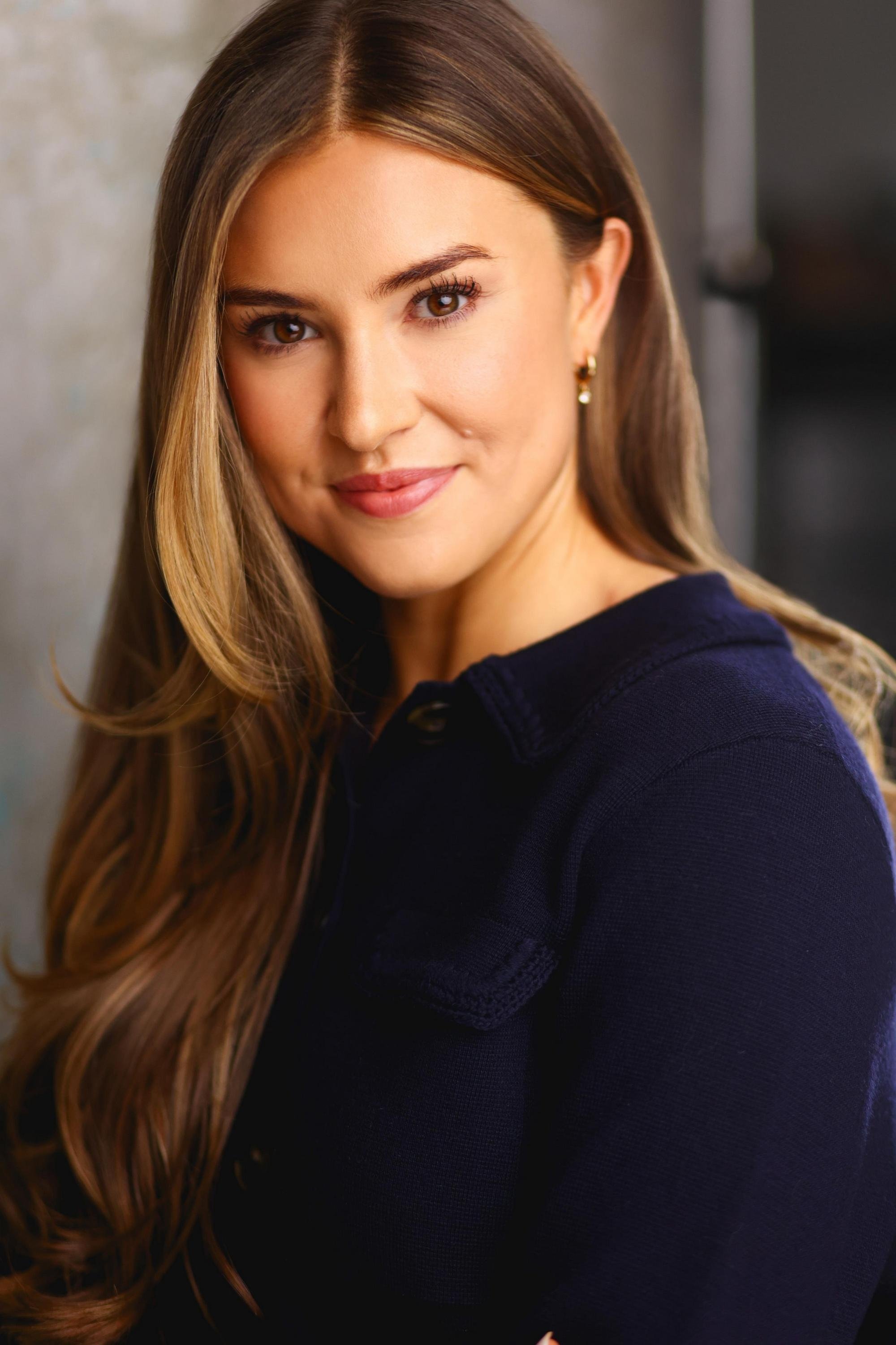 Suzanne Pereira image