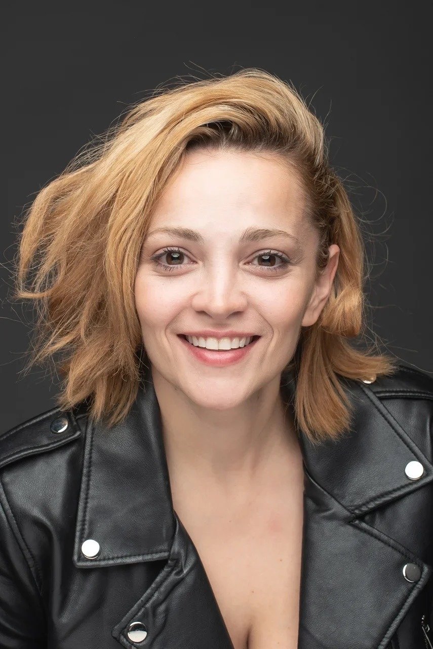 Teona Dolnikova image