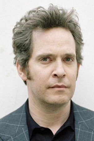 Tom Hollander image
