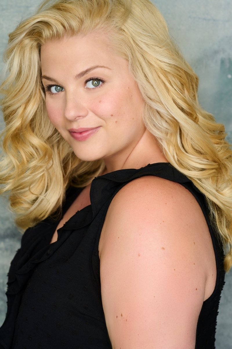 Risa Dorken image
