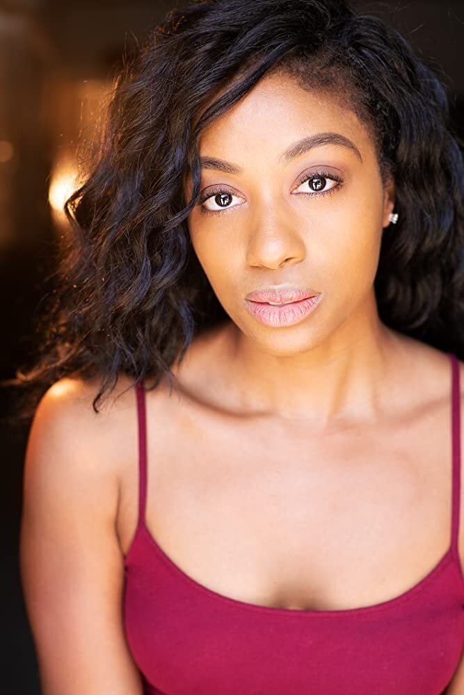 Jessica Lark image