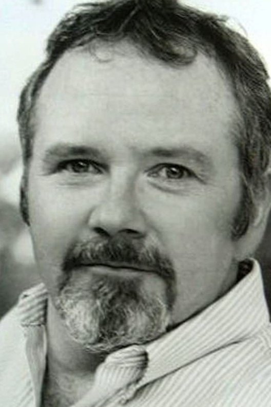 Tom Riis Farrell image