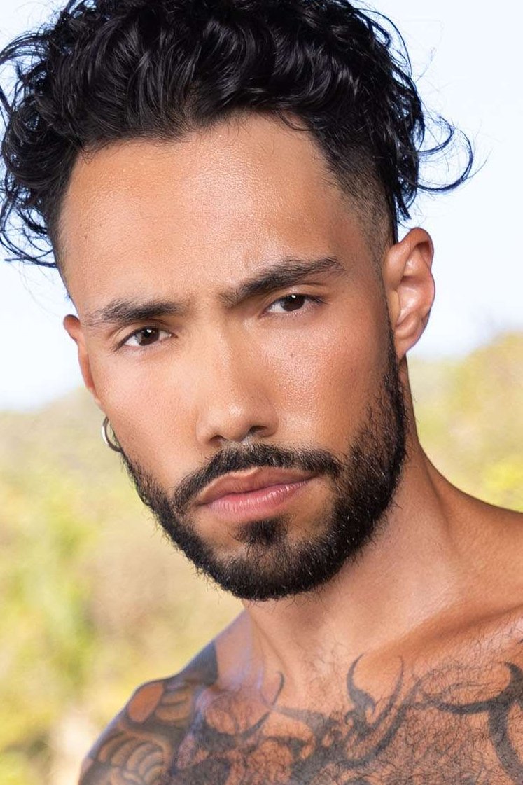Ed Torres image