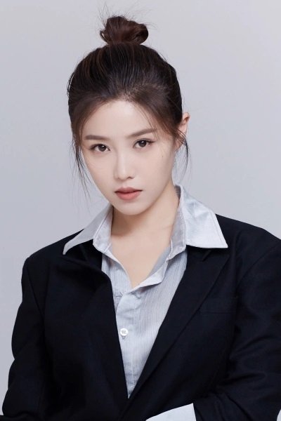 Huang Rong image
