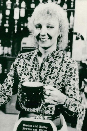 Lori Wells image
