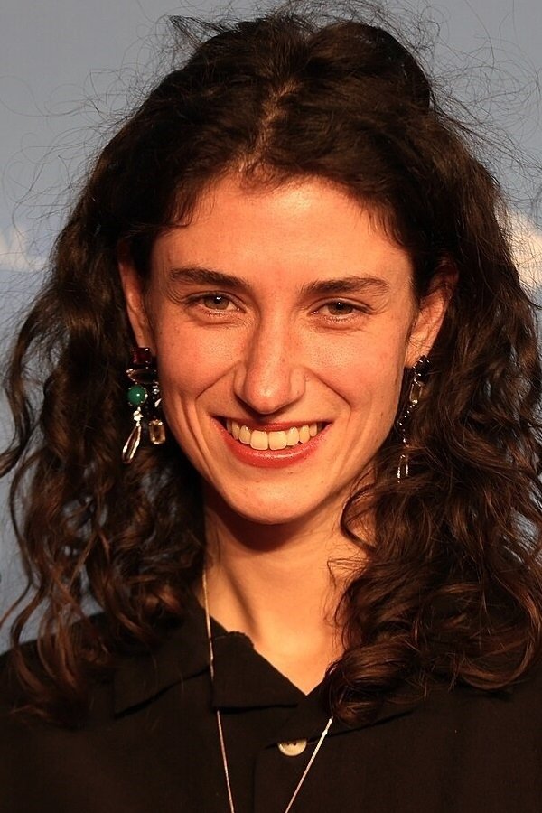 Clara Gostynski image
