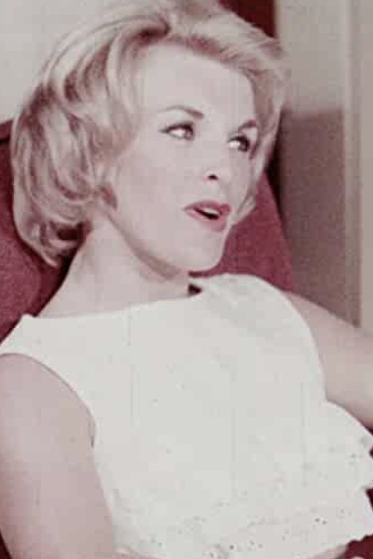 Carmen Sotir image