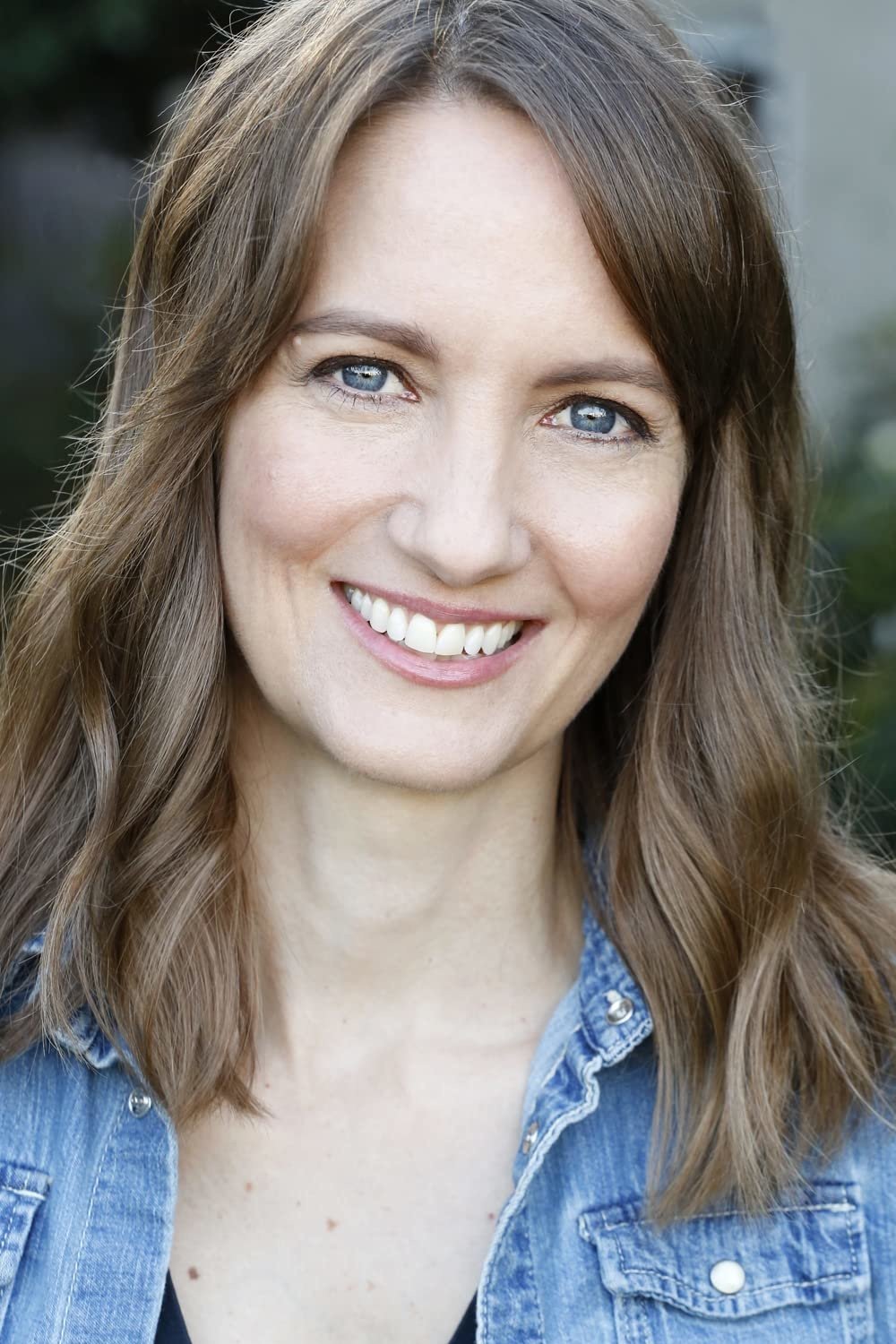 Lisa Renée image