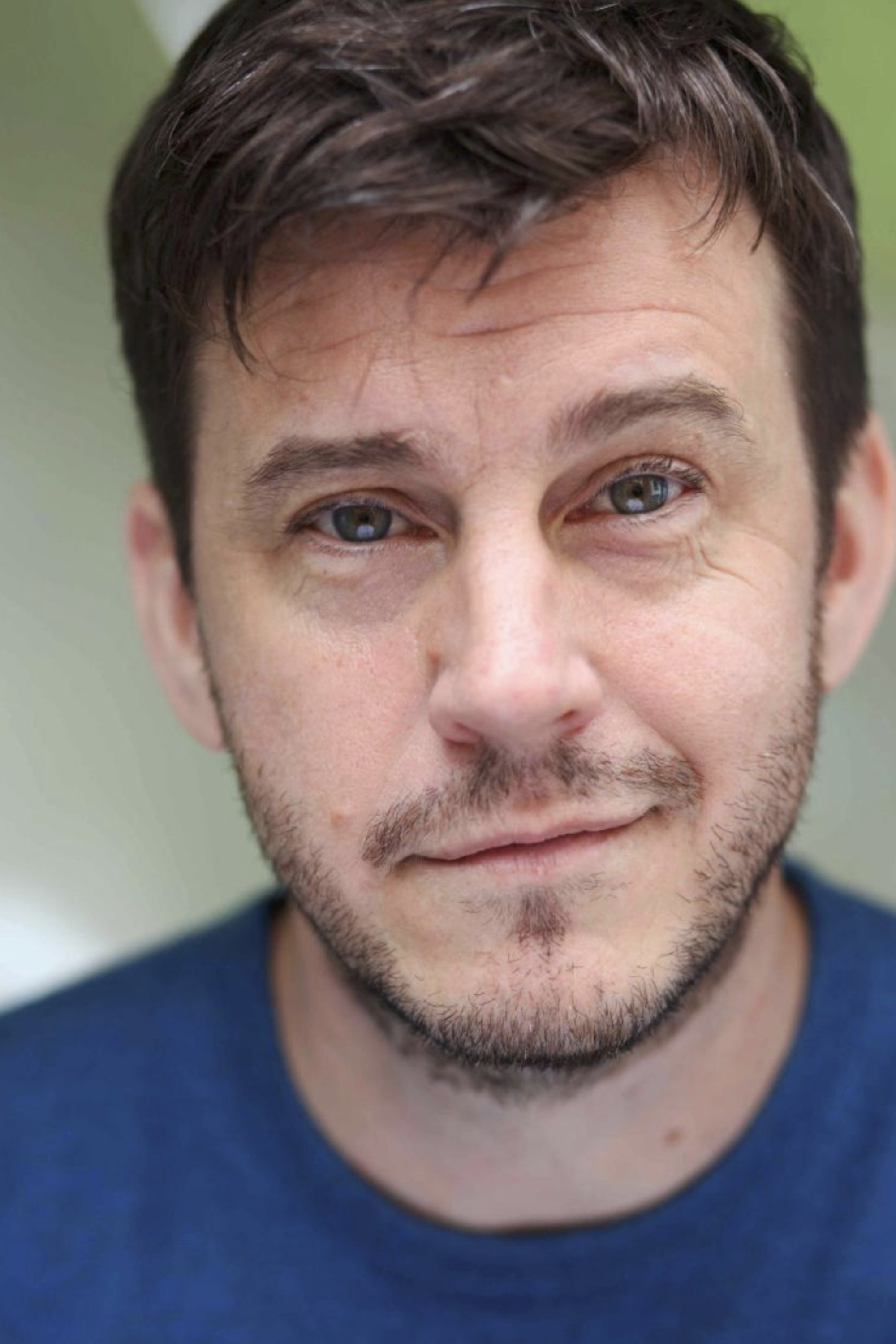 Stuart Mackie image