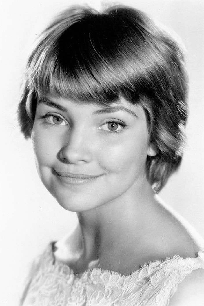 Lauri Peters image