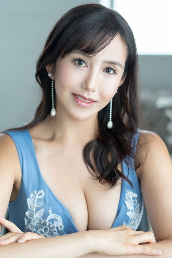 Kana Shiokawa image