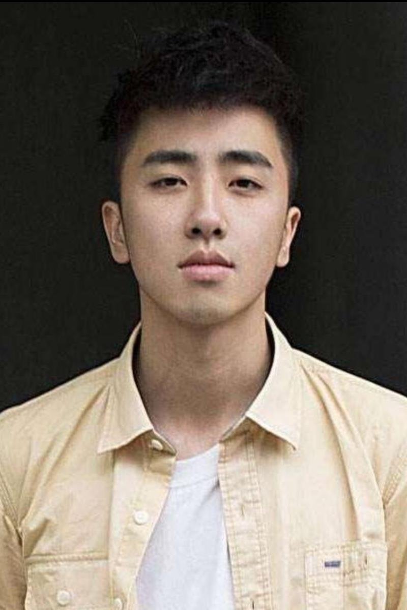 Zhou Yibo image