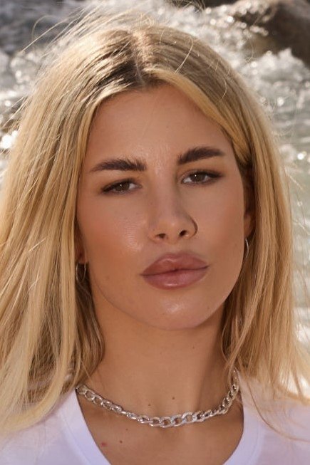 Ema Karter image