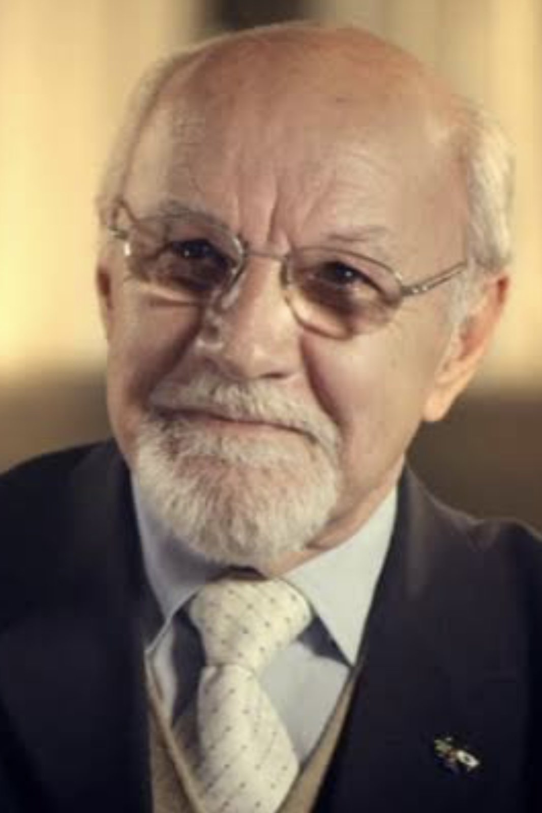 Emilio Pitta image